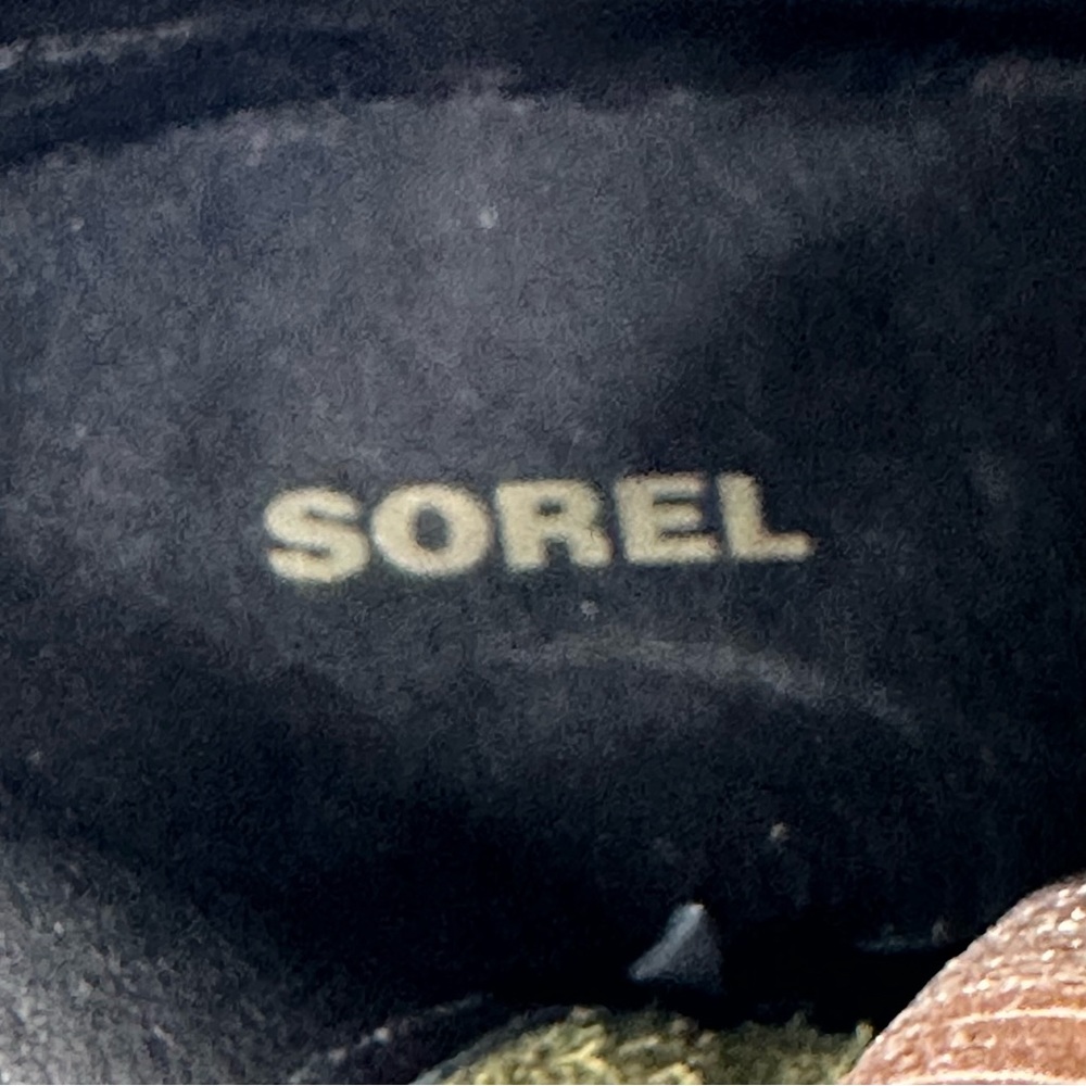 Sorel Olive and Black Heeled Boots - Picture 7 of 9